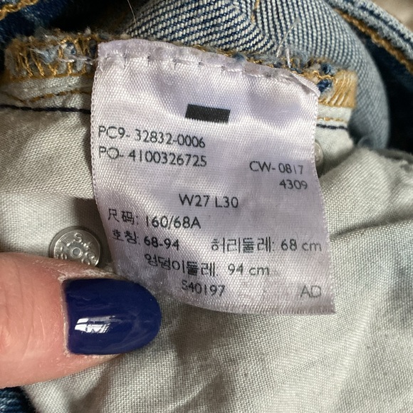 Levis 721 Vintage Skinny Jean size 27 distressed, seam accents & raw hems - Picture 6 of 15